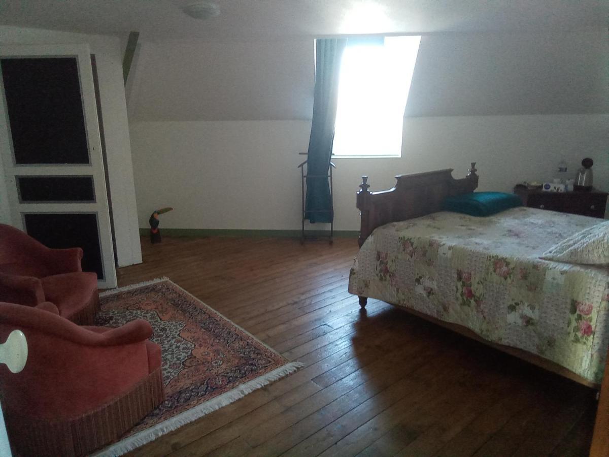 La Chambre De La Boule D 'Or Lanvallay Kültér fotó